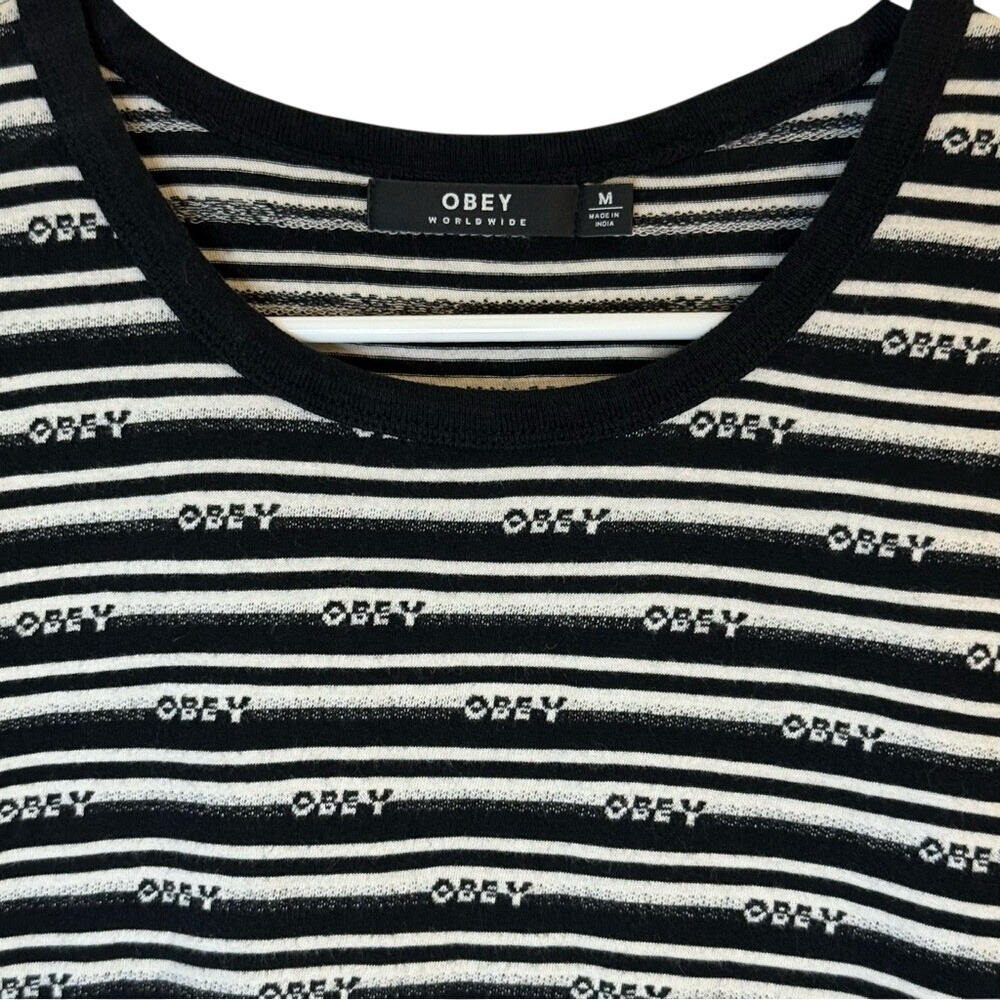 Obey Striped Logo Tee Black White Y2K Streetwear Skatercore 90s‎ Hype Graphic M